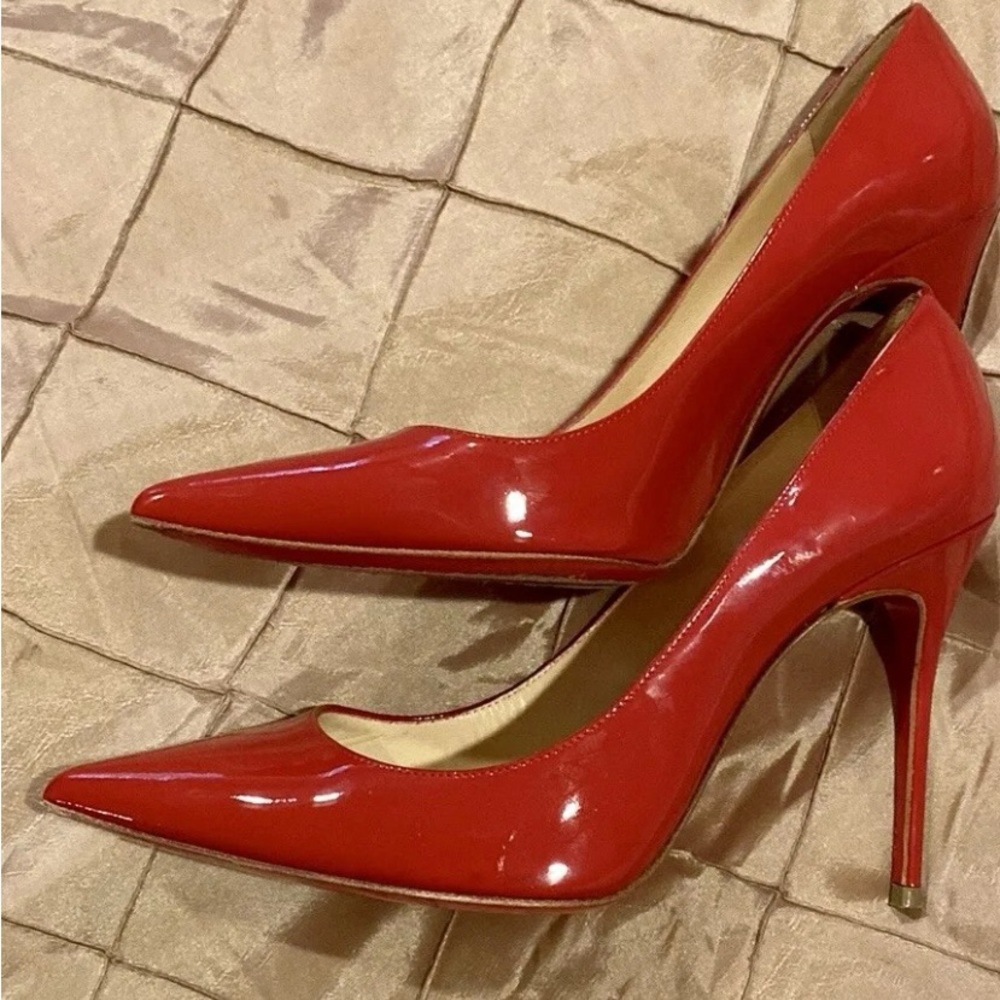 CHRISTIAN LOUBOUTIN fabulous red patent leather stiletto, excellent condition - Picture 9 of 16